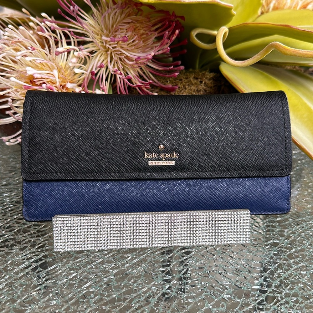 Beautiful KATE SPADE NEW YORK wallet black & blue.
